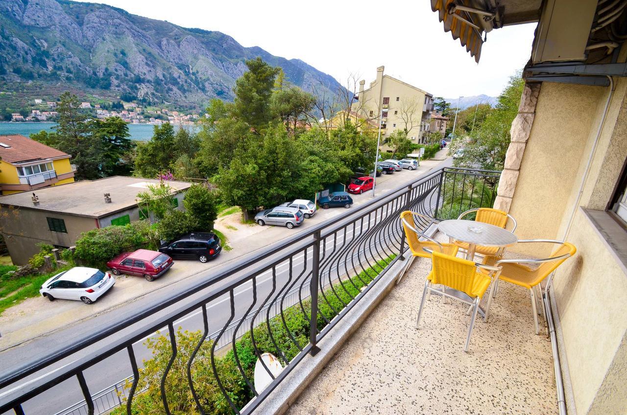 Central Apartment Kotor Kültér fotó