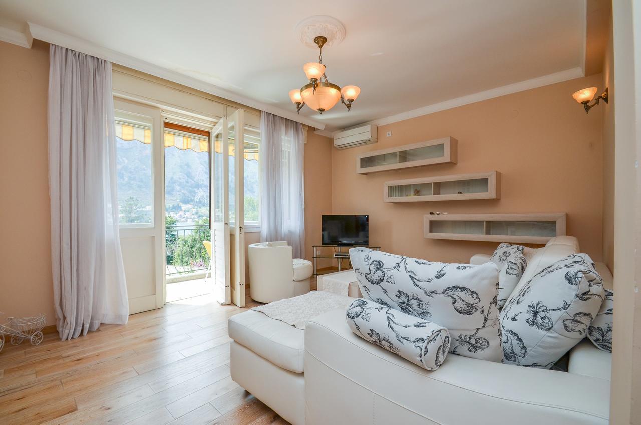 Central Apartment Kotor Kültér fotó